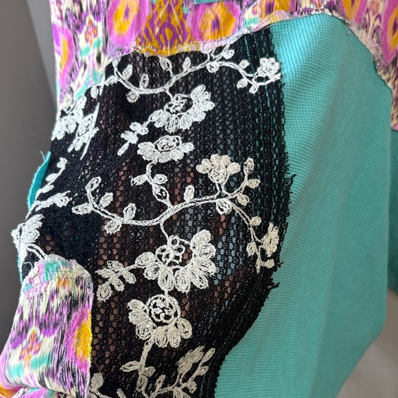 POL Teal and Pastel Patchwork Shirt - Picture 4 of 4